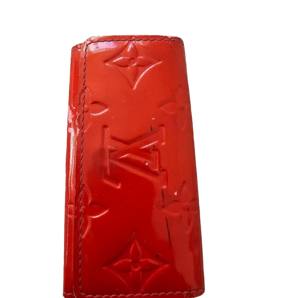 Louis Vuitton red  Epi Leather 4 Key Holder. Very Pre-loved